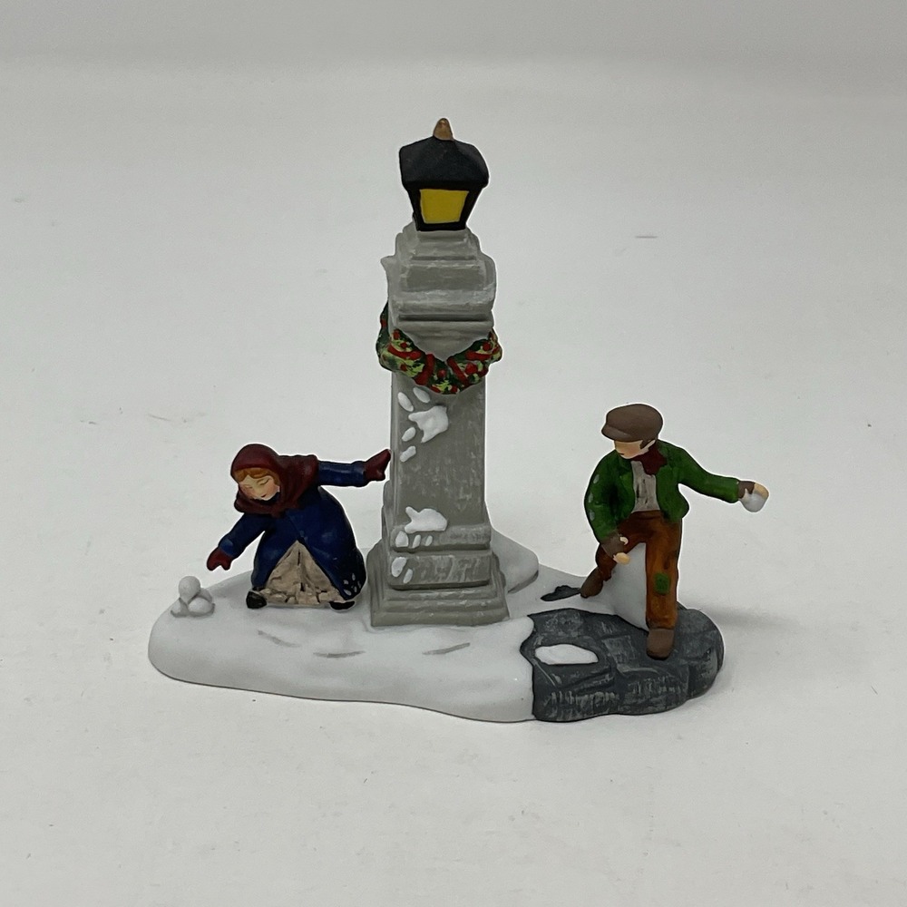 Dept 56 Dickens Village Heritage Collection Snowball Fun 56.58812 Christmas